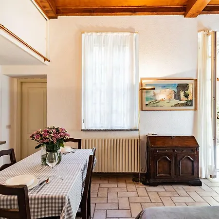Appartamento Vintage Chic By Rentallcomo Côme